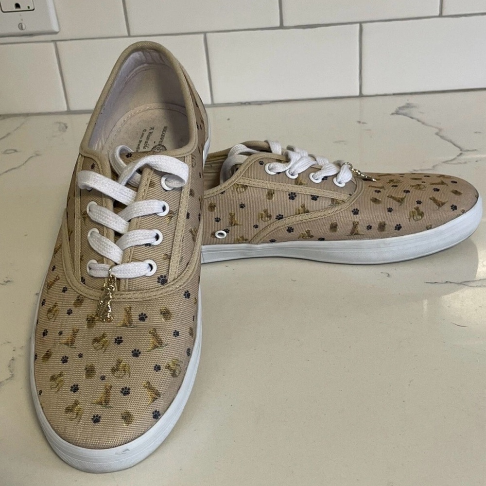 Bradford Exchange-"I love Golden Retrievers" tennis shoes-Women’s size 8.5